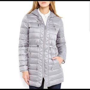 Women’s XS Kenneth Cole Puffer